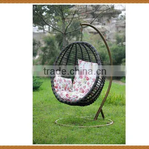 Outdoor Rattan Furniture thumbnail-2