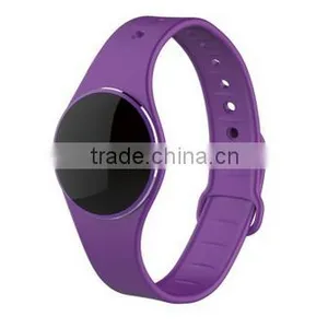 Smart Watch With OLED Display thumbnail-2