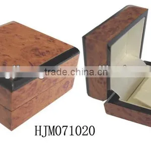 Luxurious Jewelry Box thumbnail-1