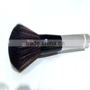 One Piece Crystal Blush Brush Daniel Makeup Brush Tool for People thumbnail-4