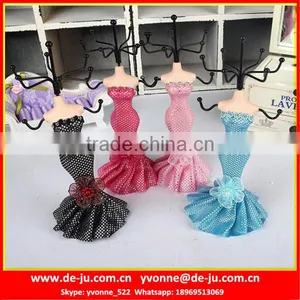 Fishtail Skirt Beauty Metal Jewelry Racks Display thumbnail-1