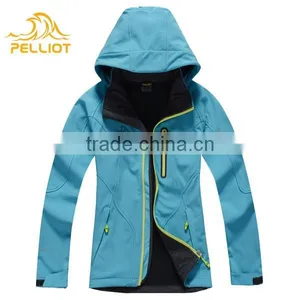 Hoodies Casual Waterproof Breathable Outdoor Women Softshell Jacket thumbnail-3