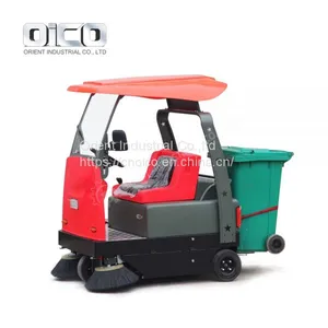 OR-C300 Ride-On Road Sweeper thumbnail-2