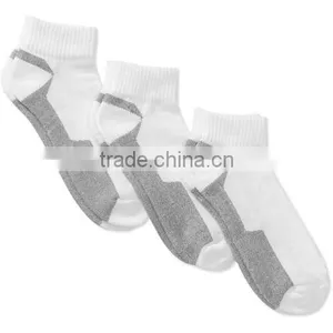 Cheap Customized Sports Socks thumbnail-1