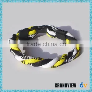 Pretty High Quality Green-red-pink Sports Necklace Wholesale thumbnail-4