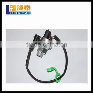 Hot Sale Pressure & Temperature Sensor 612600090766 Foton Tractor WEICHAI Diesel Engine Parts Goods From China thumbnail-3
