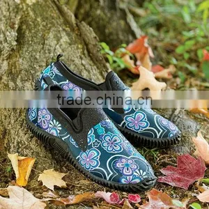 Women's Slip om Rubber and Neoprene Garden Shoe thumbnail-1