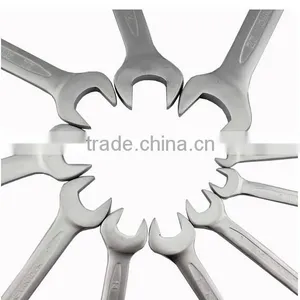 Hot Selling 14pcs Canvas Packing Combination Wrench Set With Mirror Finished thumbnail-3