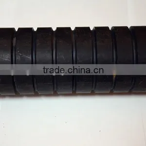 China Top Quality Size 89*465mm Rubber Coated Conveyor Idler Roller for Coal Mining thumbnail-4