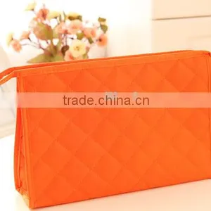 Good Quality Quilted Microfiber and Satin Fashion Travel Cosmetic Bag thumbnail-6