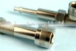 Nut & Bolt Pipe thumbnail-1