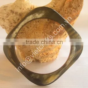 Buffalo Horn Bangle, Horn Bracelet. Black With Vein Color thumbnail-1