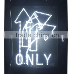 LED Traffic Control Sign thumbnail-2