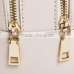 2016 New Innovative Products Lady Embroidery Handbag Small Shopping Bag thumbnail-6
