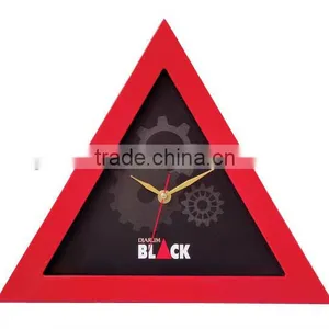 YZ-3311 Colourful Plastic Triangle Clocks Gift Wall Clock thumbnail-1