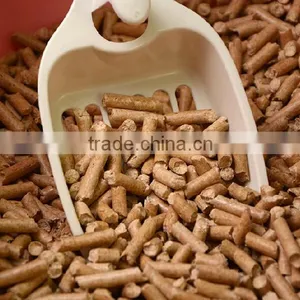 Eco-friendly Pine Cat Litter thumbnail-1
