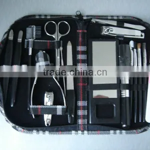 18 Pcs Fabric Package Manicure Set thumbnail-1