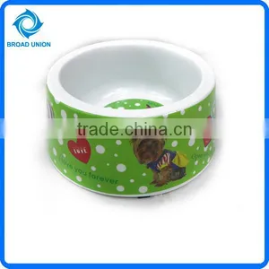Round Plastic Dog Bowl thumbnail-1