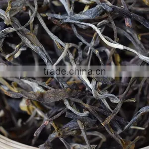 Yunnan Loose Leaf Pu'er Pu-erh Tea Raw Non-fermented Tea thumbnail-6