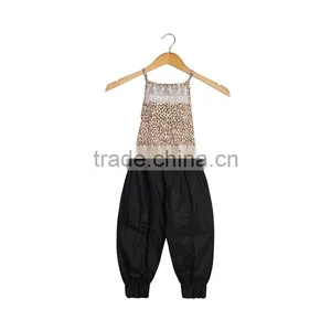 Wholesale Chiledren Flower Pattern Suspender Trousers Baby Clothes Romper Lace Jumpsuit For Girls thumbnail-5