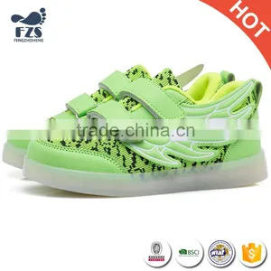 Hot Selling 2017 LED Kids Yeezy Light Shoes Glowing Flashing Shoes thumbnail-2