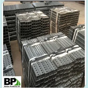 Steel Perforated Green Painted Square Post thumbnail-5