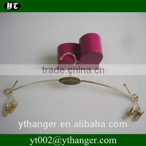 FM-53 Gold Metal Lingerie Hangers With Engrave Logo thumbnail-1
