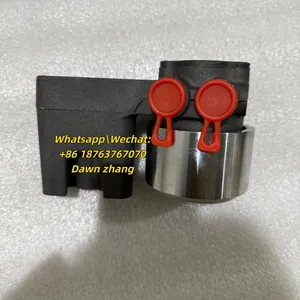 Original Volvo 24046345 FUEL PUMP for C210 EC240 EC290 EC300 Volvo Diesel Engines thumbnail-3