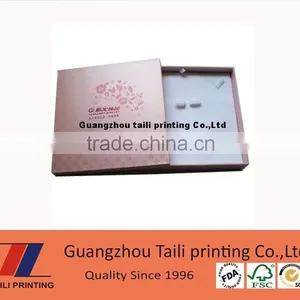 Customized Paper Sunglasses Packaging Boxes thumbnail-3