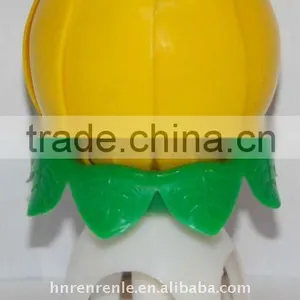 Peony Music Candle thumbnail-1