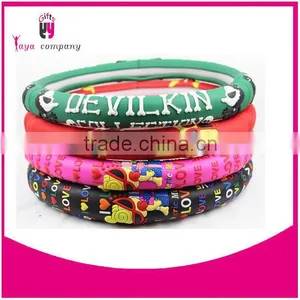Trade Assurance Silicone Rubber Steering Wheel Cover Wholesale thumbnail-2