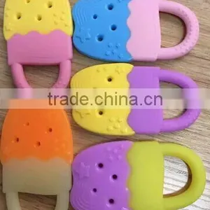 OEM Stand up Banana Shape Baby Silicone Teether Pacifier Baby Teether Brush Quality Choice thumbnail-5