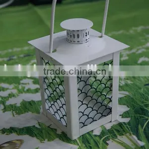 Mini Hanging Tealight Lantern/Candle Holder,3 Asst thumbnail-4