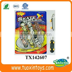 Mini Plastic Finger Skate Board Sport Game Toys for Children thumbnail-6