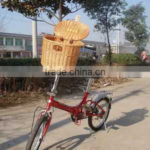 Natural Colored Buddy Front Wicker Basket With Swing Handle thumbnail-1