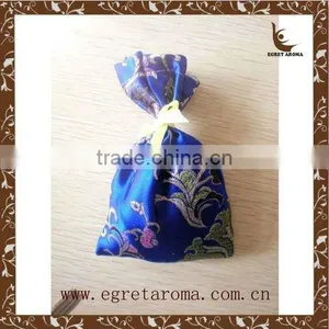 2015 Popular Factory Direct Wholesale Customized Shape Clothes Scent Bag thumbnail-4