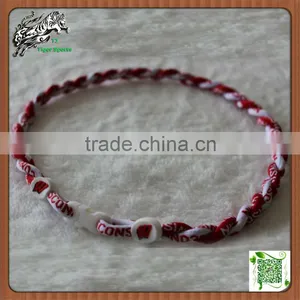NCAA Wisconsin Badgers University Sports Twisted Tornado Necklace thumbnail-1
