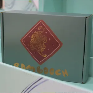 Colorful Factory Direct Sales Small Shipping Box With Gold Foil Stamping With Insert thumbnail-4