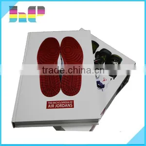 Saddle Stitching, Paper & Paperboard Material Magazine Printing thumbnail-4