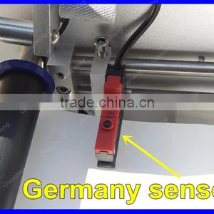 PLC Controlled Semi Automatic Labeling Machine,pet Bag Labeling Machine thumbnail-2