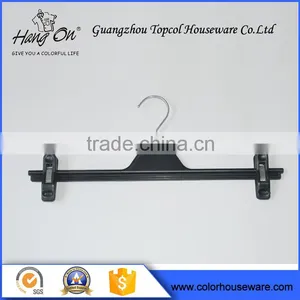Guangzhou Wholesale Garment Plastic Hanger , Fashion Plastic Hangers thumbnail-1