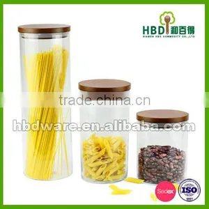 Glass Food Storage Jar With Bamboo Wood Lid thumbnail-1