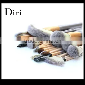 Good Quality Sytheric Hair Promotional Makeup Brush Set thumbnail-3