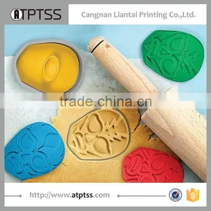 High Quality Competitive Price Facial Makeup Cookie Stamper and Cutter thumbnail-2