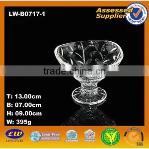 Sundae Glass Ice Cream Cup With Leaf Design thumbnail-1