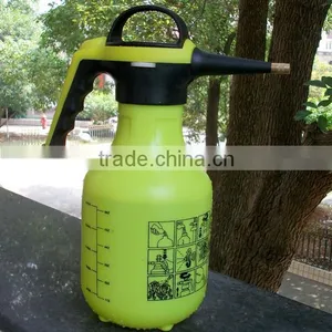 Whosale 2L Adjustable Hand Pump Plastic Sprayer thumbnail-2