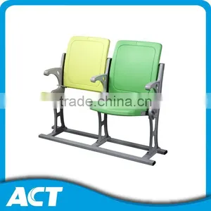 VVIP Semi-upholstered Folding Stadium Chair Seat thumbnail-1