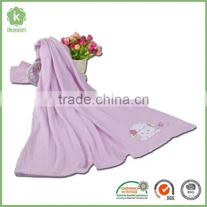 Solid Color Size Customized Bamboo Fiber Baby Blanket thumbnail-1