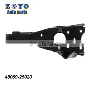 48068-28020 48069-28020 Car Spare Parts Front Lower Control Arm for Toyota Van thumbnail-4