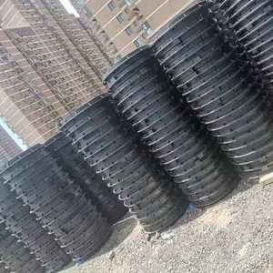 Hot Sale Jingdong Brand ISO 9001 Certified C250 Circular Cast Iron Waterproof Manhole Cover for Road Use thumbnail-3